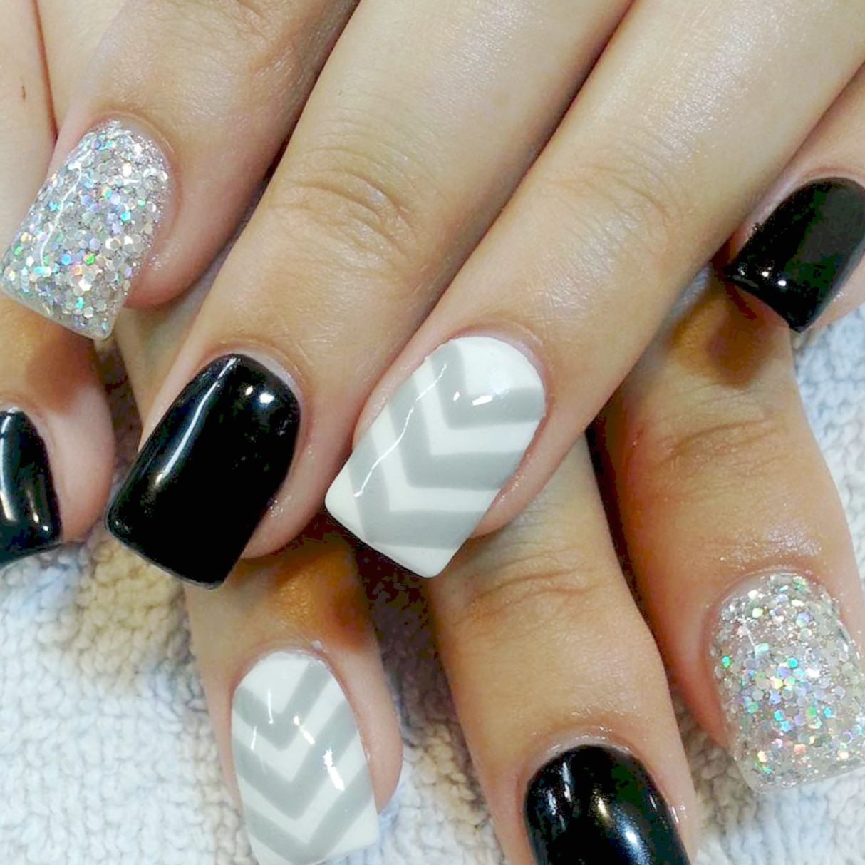 Easy Black Nail Designs
 White And Black Nail Designs Easy Amazing Nails design
