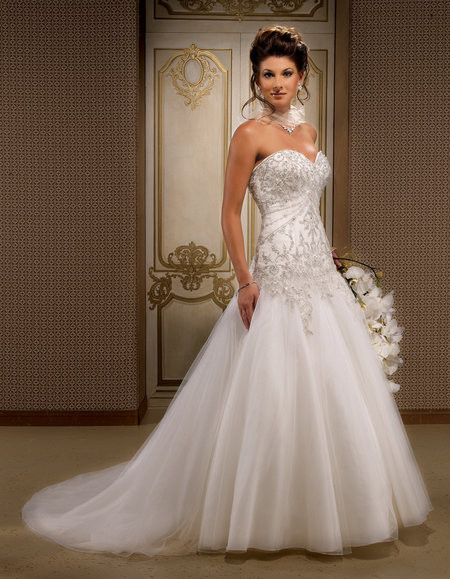 Elegant Wedding Gown
 Bridal Gown