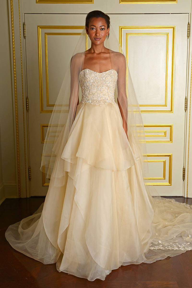Fall Dresses For Wedding
 Fall 2015 Wedding Dresses Best Fall Wedding Gowns At