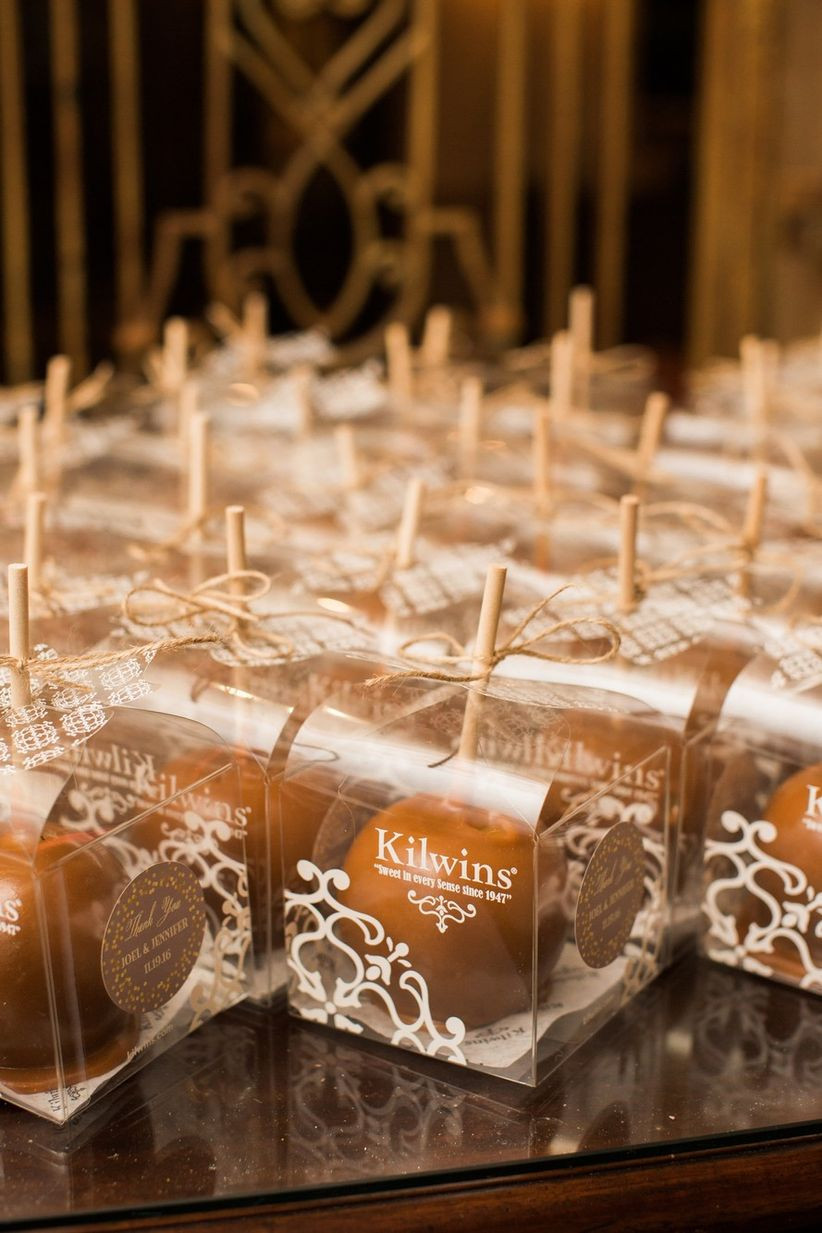 Favors For Wedding
 18 Wedding Favor Ideas That Aren t Useless or Boring