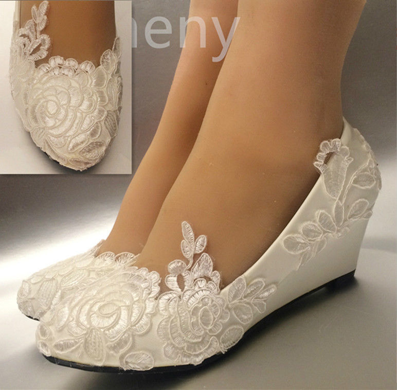 Flat Lace Wedding Shoes
 White light ivory lace Wedding shoes flat low high heel