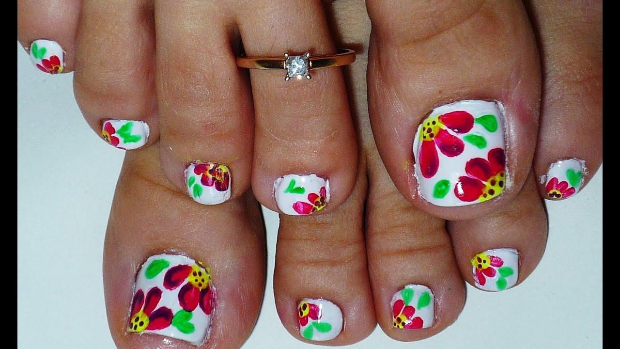 Flower Toe Nail Art
 Summer Flowers Toe Nail Art Design