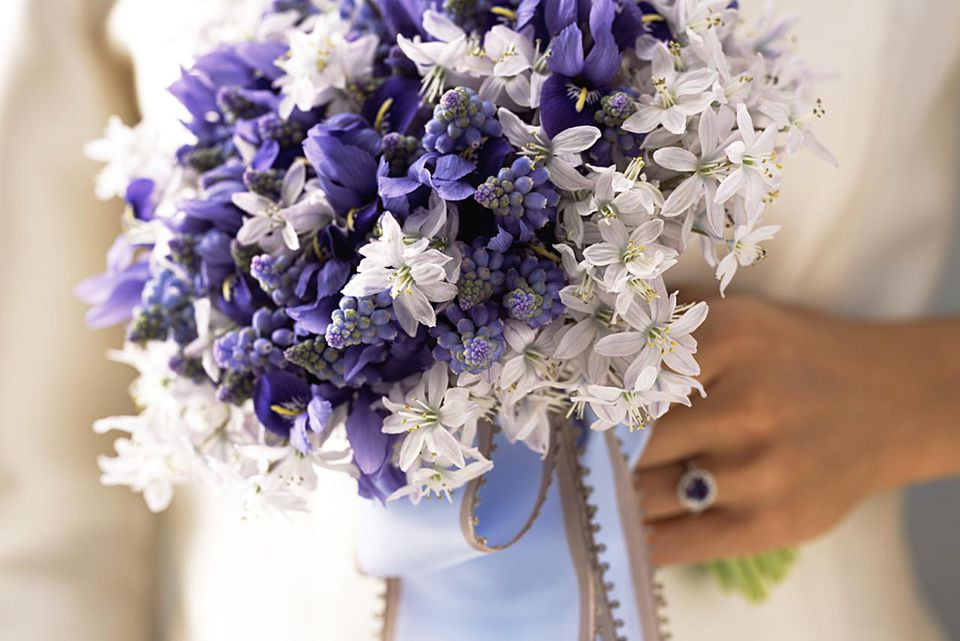 Flower Wedding
 Stylish Purple Bridal Bouquets That Sizzle