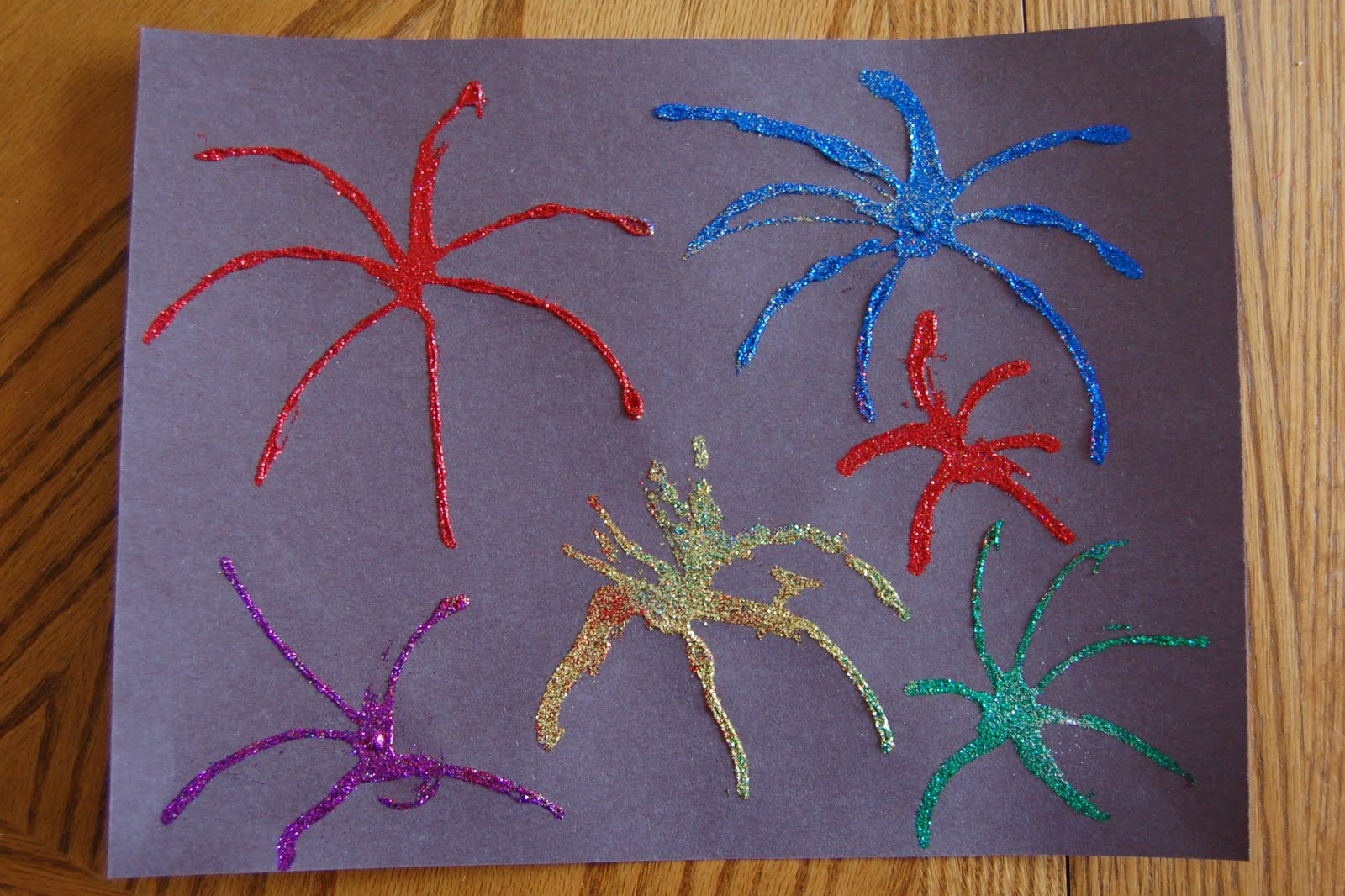 Fourth Of July Art Projects For Preschoolers
 Preschool Crafts for Kids 4th of July Glitter Fireworks
