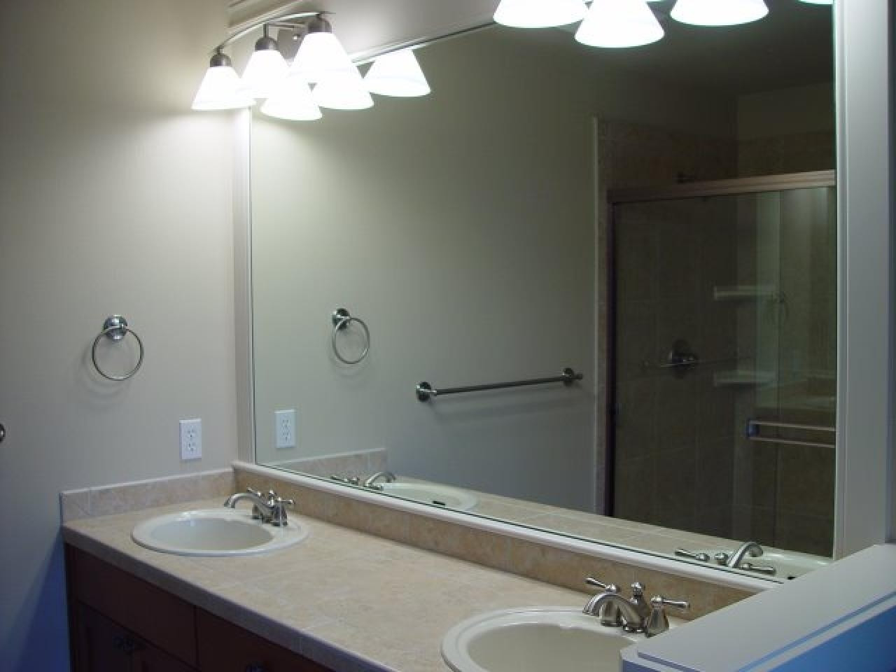 Frameless Beveled Bathroom Mirror
 20 Frameless Beveled Bathroom Mirrors