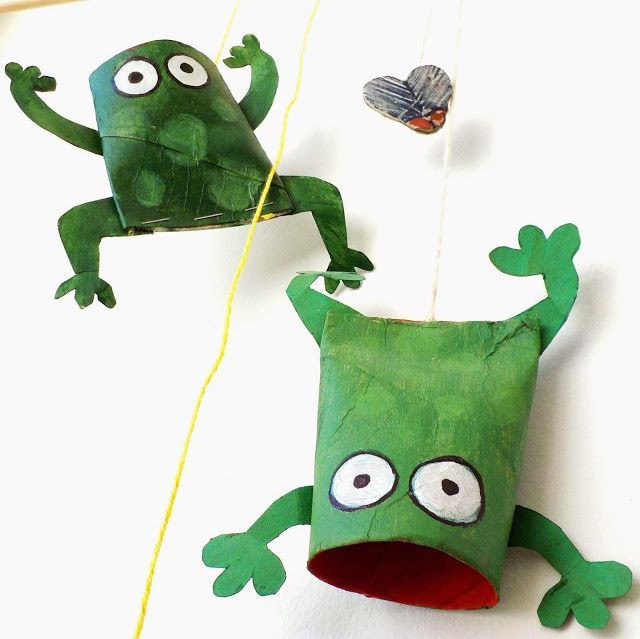 Frog Craft For Toddlers
 Paper Roll Croaking Frogs great summer crafts
