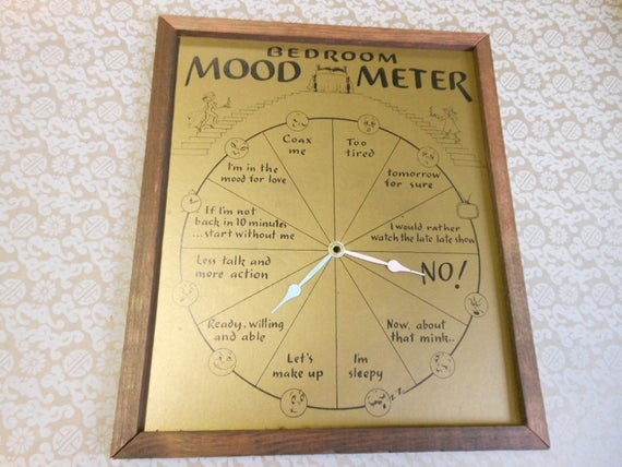 Funny Wedding Gift Ideas
 FUNNY WEDDING GIFT Vintage Bedroom Mood Meter Clock Face Blue
