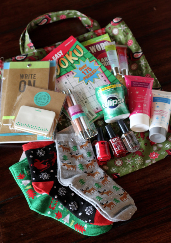 Gift Basket Ideas For Cancer Patients
 do it yourself divas DIY Essential Totes for Cancer