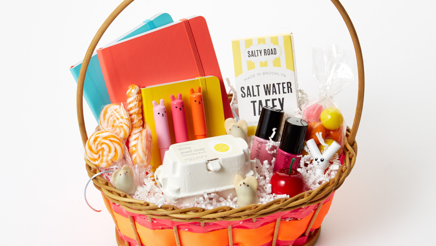 Gift Basket Ideas For Teenage Girl
 12 Trendy Easter Basket Ideas for Teens