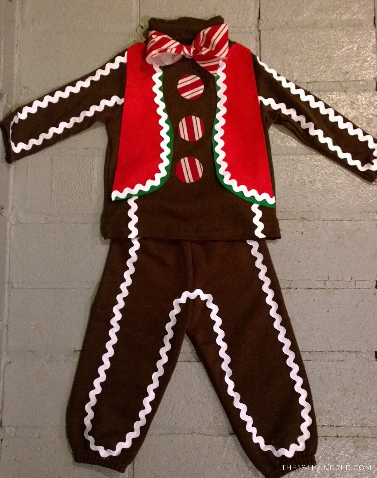 Gingerbread Man Costume DIY
 DIY Gingerbread Man Costume