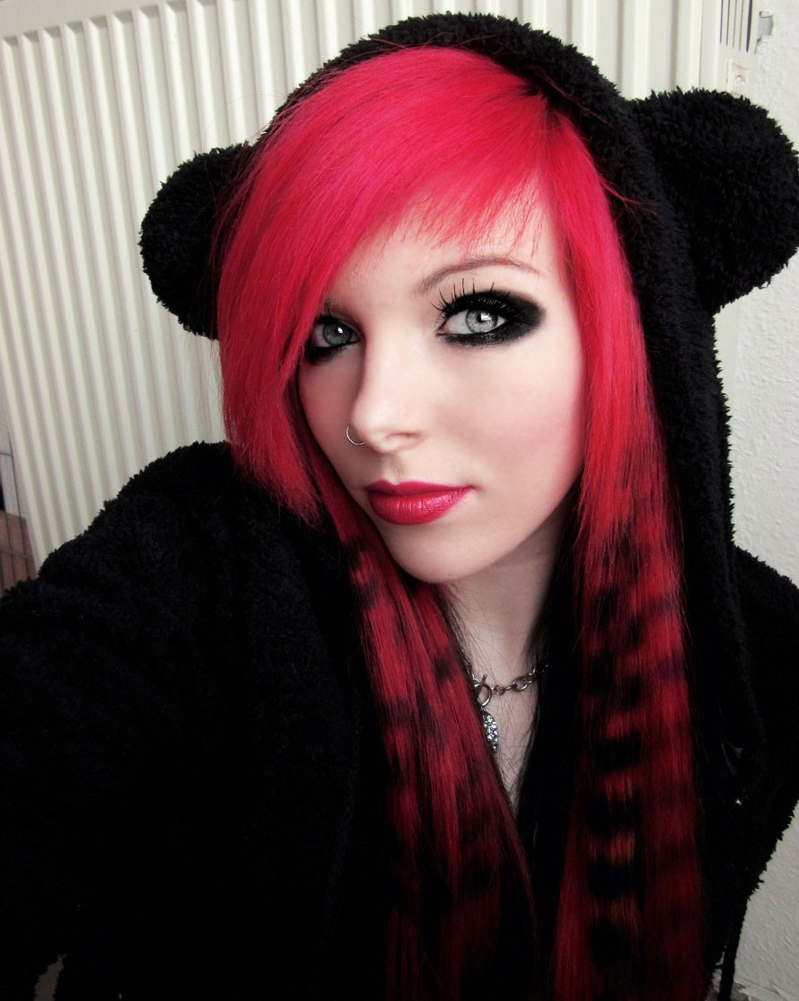 Girls Emo Hairstyles
 Emo Hairstyles For Girls Get an Edgy Hairstyle to Stand