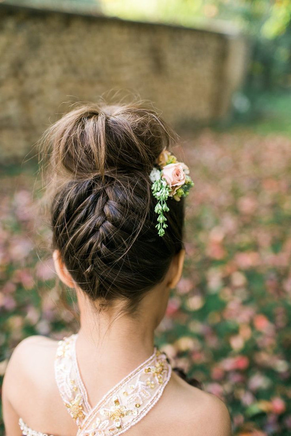 Girls Hairstyles For Weddings
 18 Cutest Flower Girl Ideas For Your Wedding Day