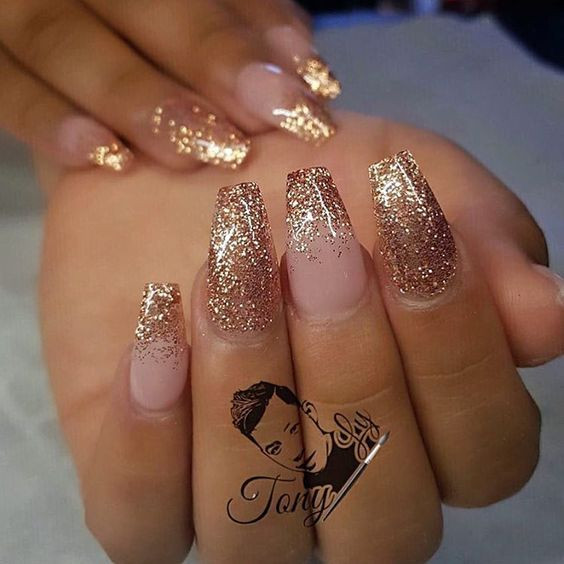 Gold Glitter Acrylic Nails
 39 Acrylic Nail Designs For Summer Fall Winter and Spring