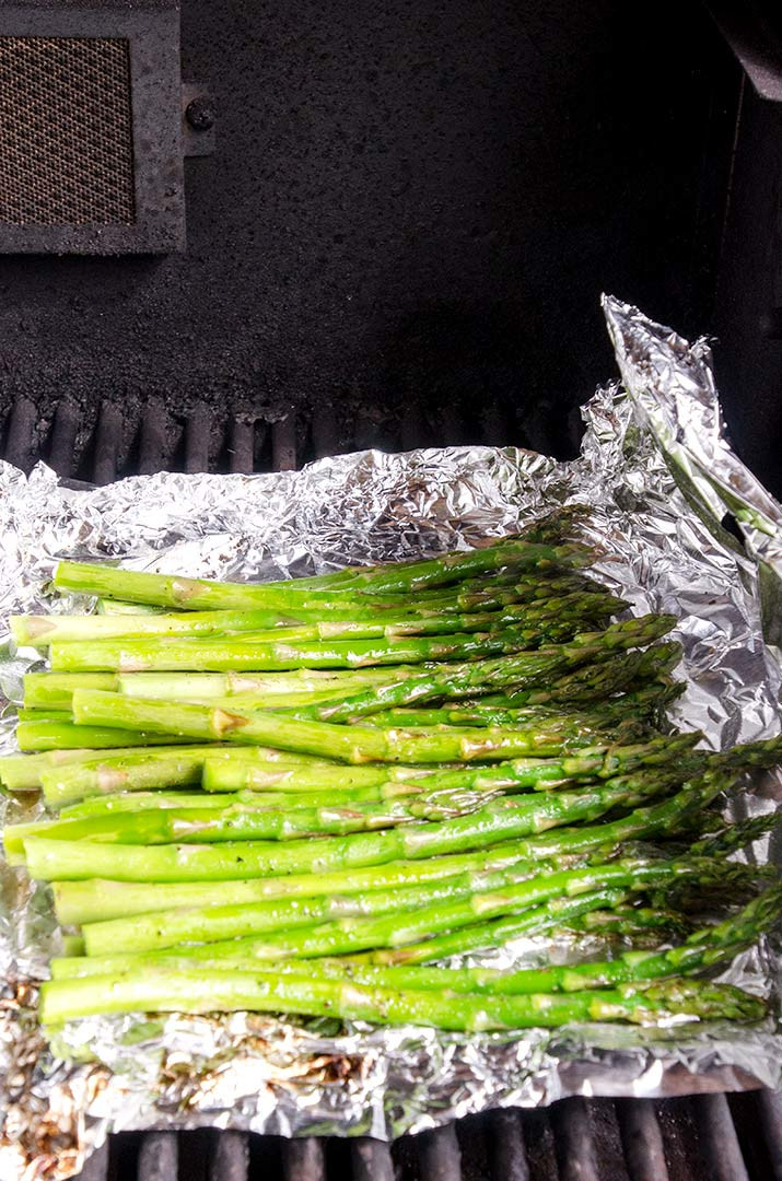 Grilled Asparagus In Foil
 The Best Grilled Asparagus Recipe