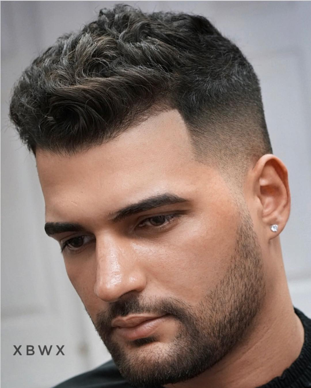 Haircuts For Square Faces Male
 Top 20 Elegant Haircuts for Guys With Square Faces