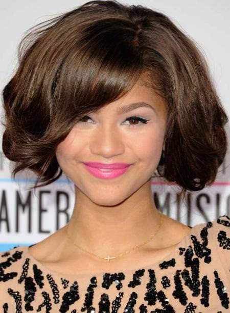 Haircuts For Young Girls
 20 Trendy Hairstyles and Haircuts for Teenage Girls