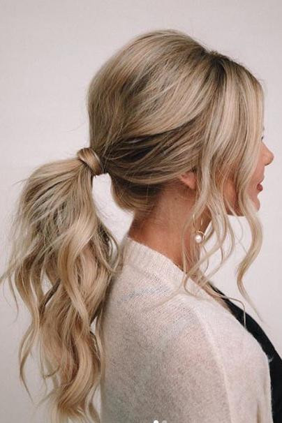 Hairstyle For Wedding Guest
 25 Easy Wedding Guest Hairstyles That’ll Work for Every