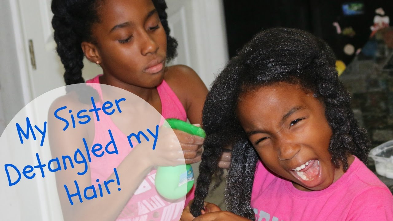 Hairstyles For 11 Year Old Black Girl
 11 Year Old Girl Detangles Her Sister s Hair Like a Pro