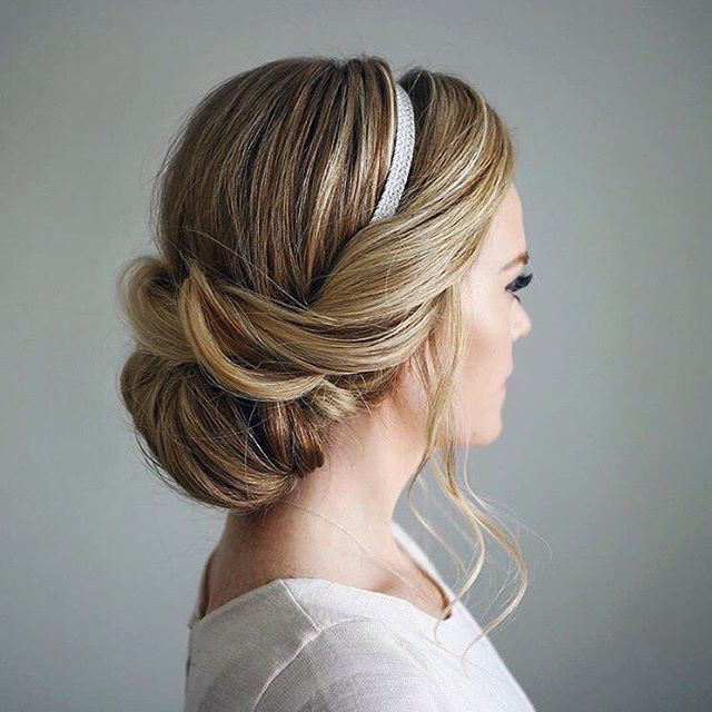 Hairstyles For Attending A Wedding
 8 Drop Dead Updo Hairstyles For The Next Wedding You