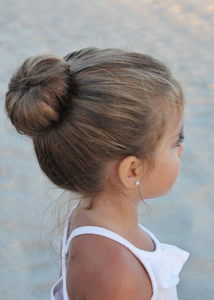 Hairstyles For Little Girls For Wedding
 38 Super Cute Little Girl Hairstyles for Wedding