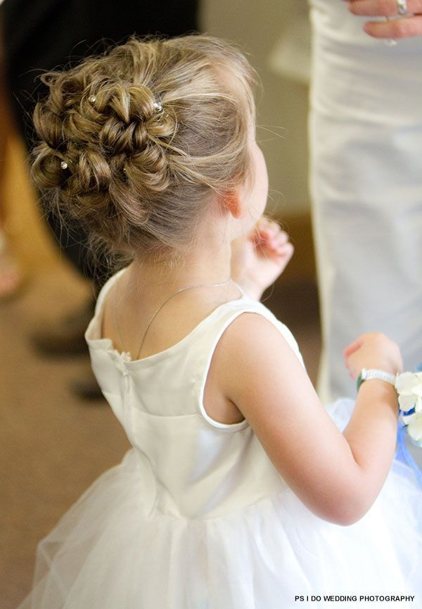 Hairstyles For Little Girls For Wedding
 60 Wedding & Bridal Hairstyle Ideas Trends & Inspiration