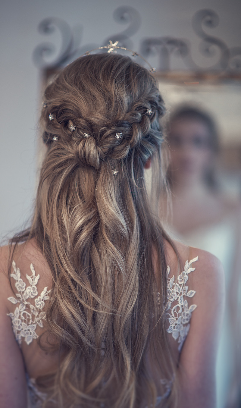 Hairstyles For Weddings
 Beautiful Bridal Half Up Half Down Wedding Hair Inspiration