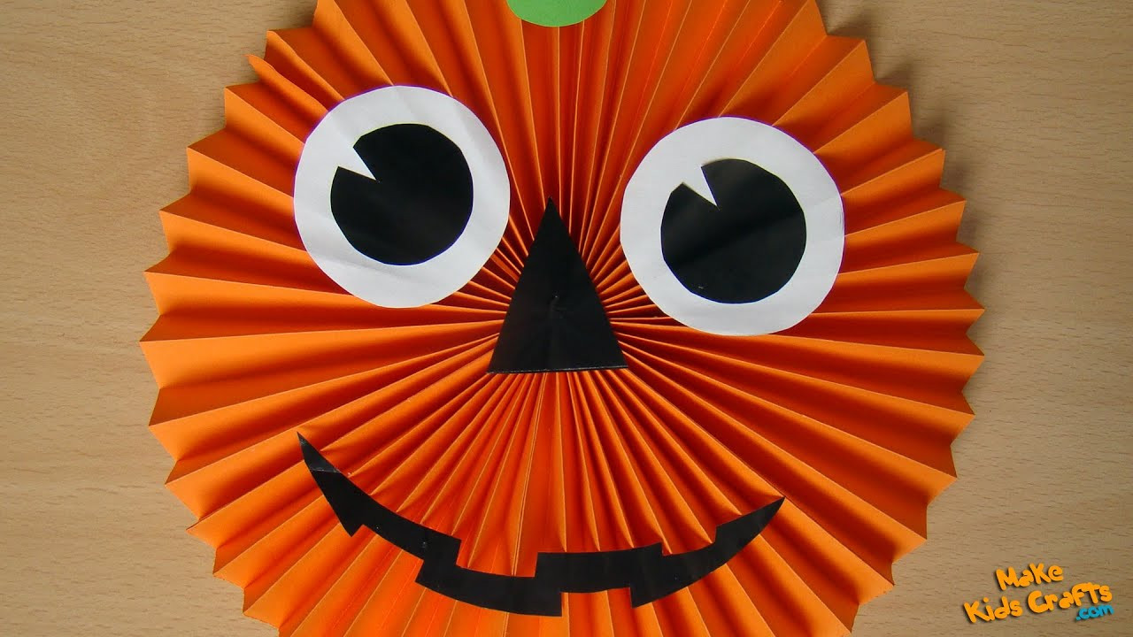 Halloween Crafts For Kids To Make
 How to make a Paper Pumpkin Halloween Decorations