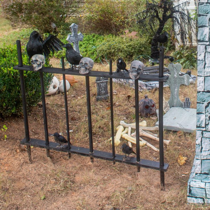 Halloween Fence Diy
 How to Make a DIY Halloween Cemetery Picket Fence