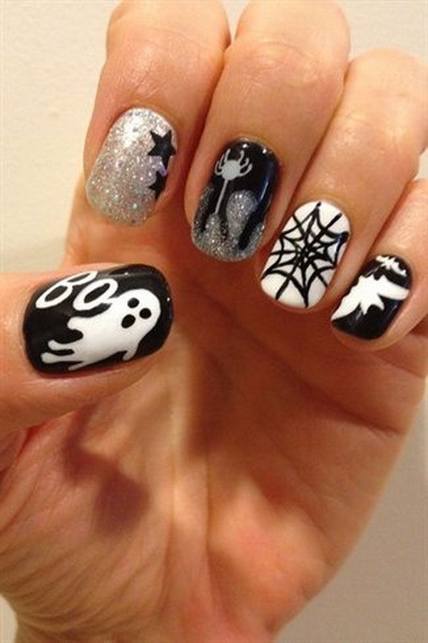 Halloween Nail Design Ideas
 50 Spooky Halloween Nail Art Designs For Creative Juice