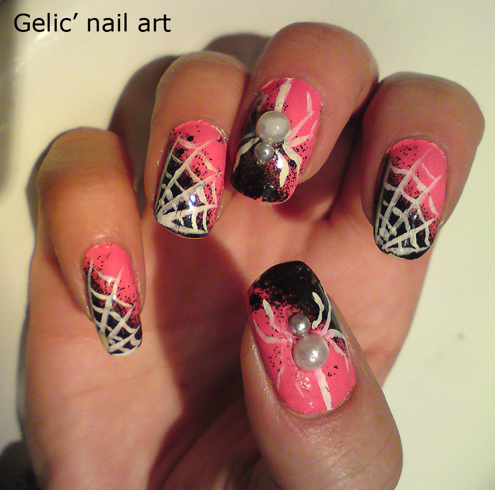 Halloween Nail Design Ideas
 Gelic nail art Halloween white spider nail art in pink