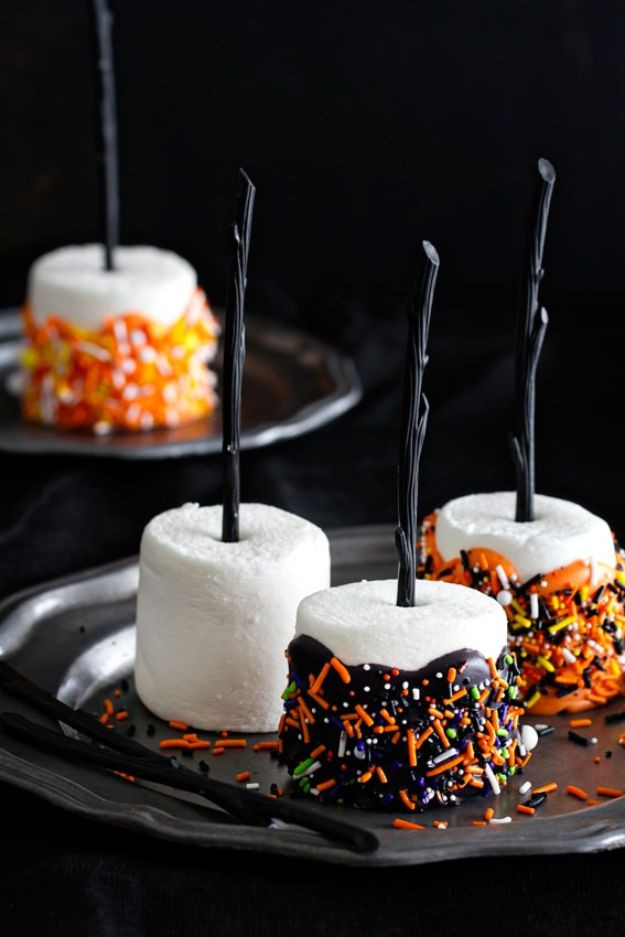 Halloween Party Food Ideas For Teens
 50 Easy Halloween Party Snacks