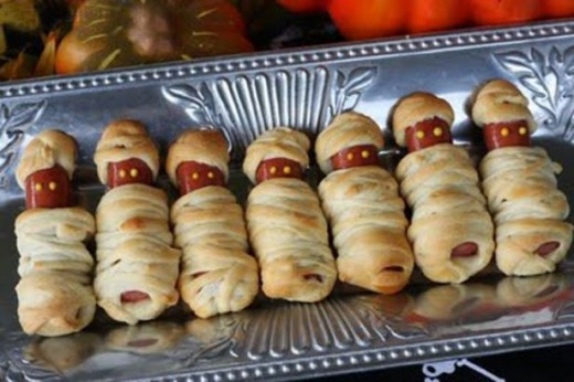Halloween Party Food Ideas For Teens
 Halloween Party Ideas for Teenagers