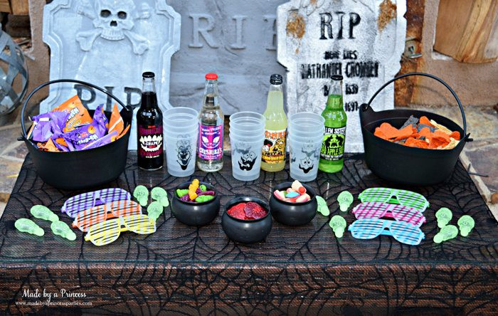Halloween Party Food Ideas For Teens
 Teen Halloween Party Ideas Made by a Princess