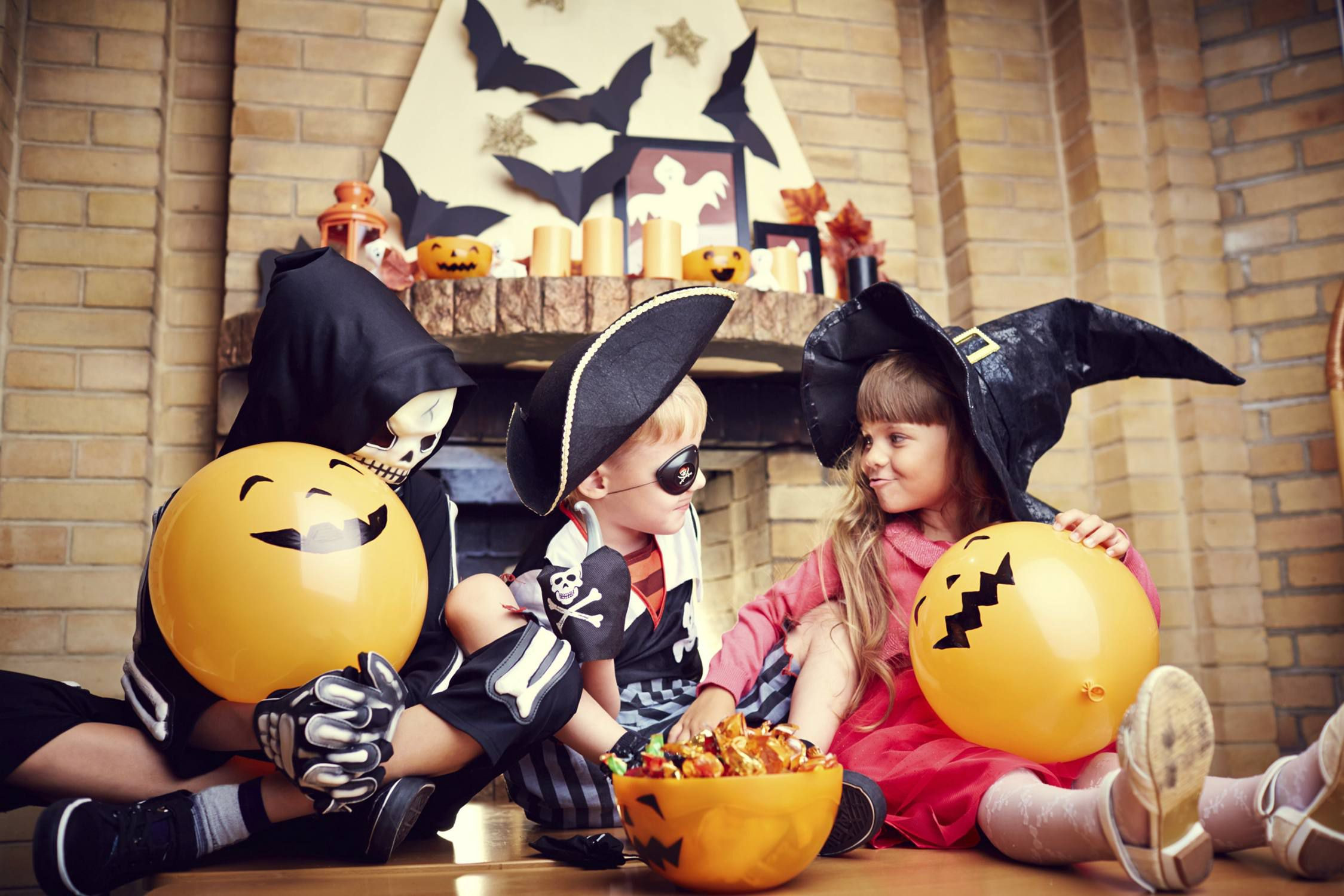 Halloween Party For Kids
 Kid Friendly Halloween Party Ideas That Aren t Scary