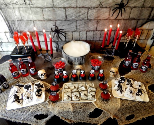 Halloween Party Ideas For Adults And Kids
 Plan a Spooky Skull Themed Halloween Party – Party Ideas