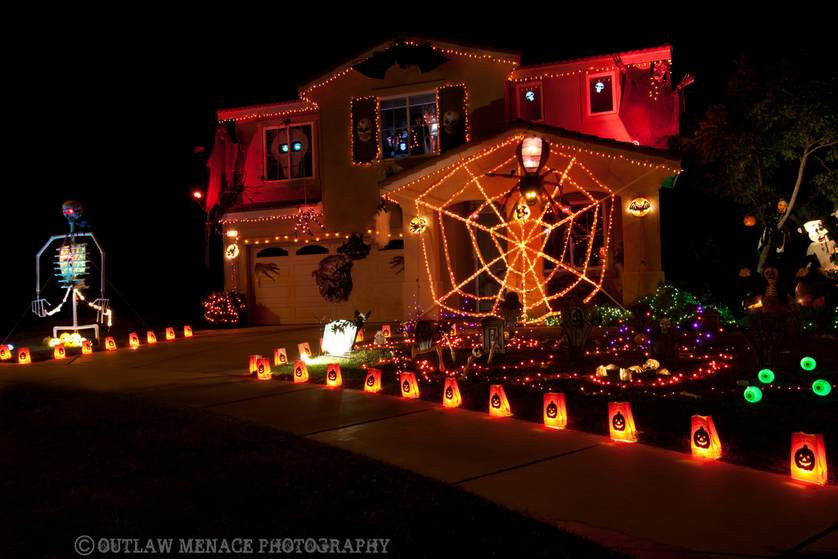 Halloween Porch Lights
 Halloween Décor Safety Smarts