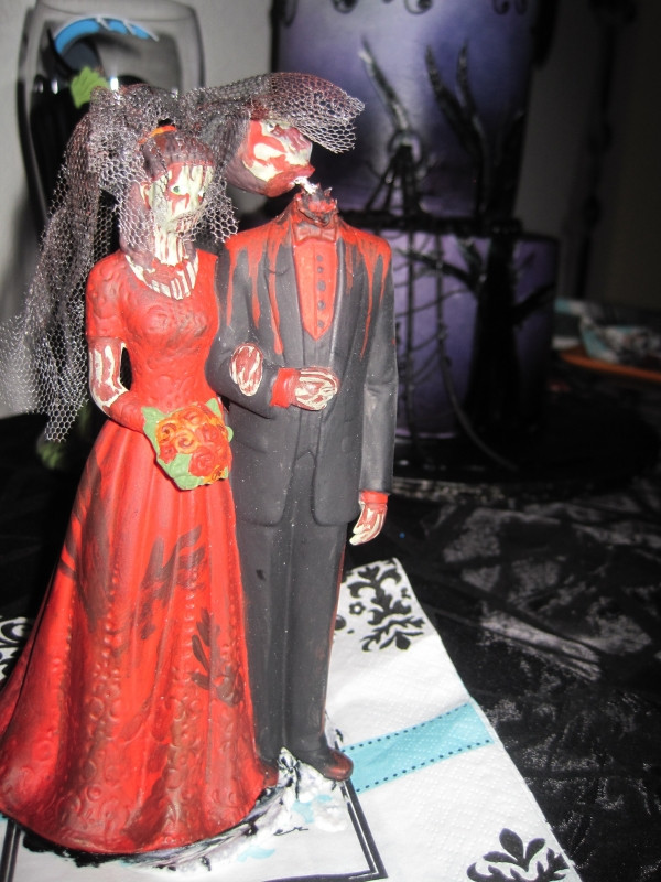 Halloween Wedding Vows
 How to Add a Little Magic to Your Halloween Wedding