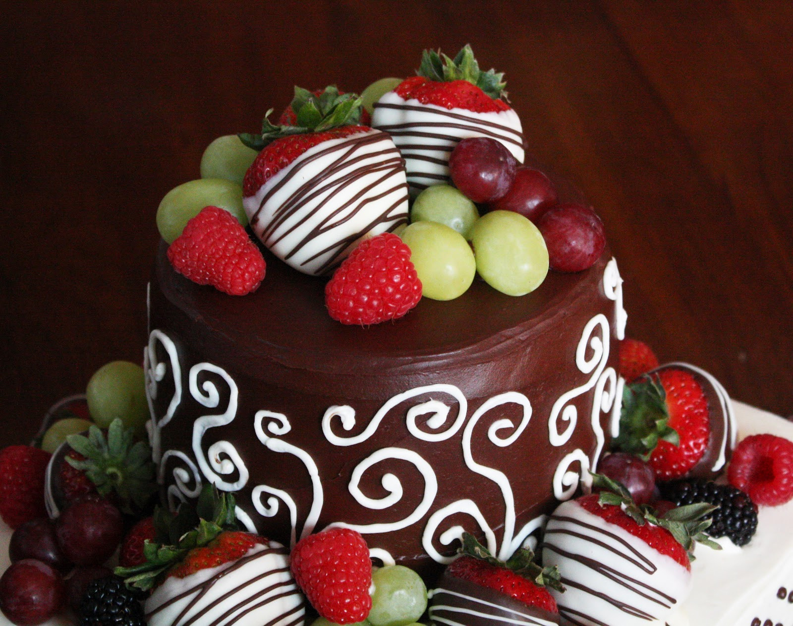 Happy Birthday Cakes
 Straight to Cake 40th Birthday Cake