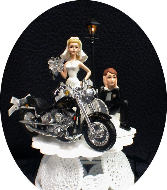 Harley Davidson Wedding Cake Toppers
 Wedding Cake Topper w cast Harley Davidson Motorcycle