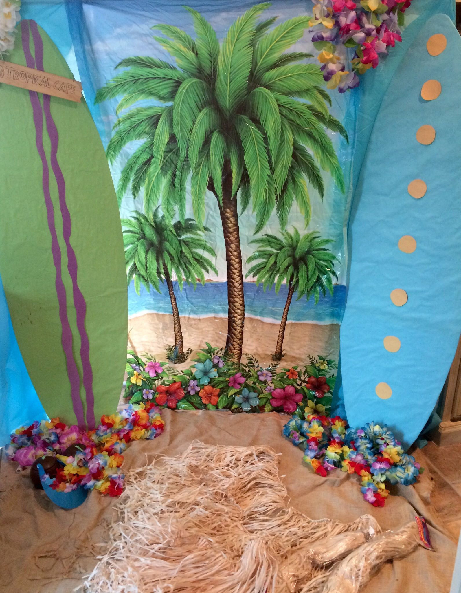 Hawaiian Beach Party Ideas
 End of Year Luau party backdrop for my stinkers 4th grade