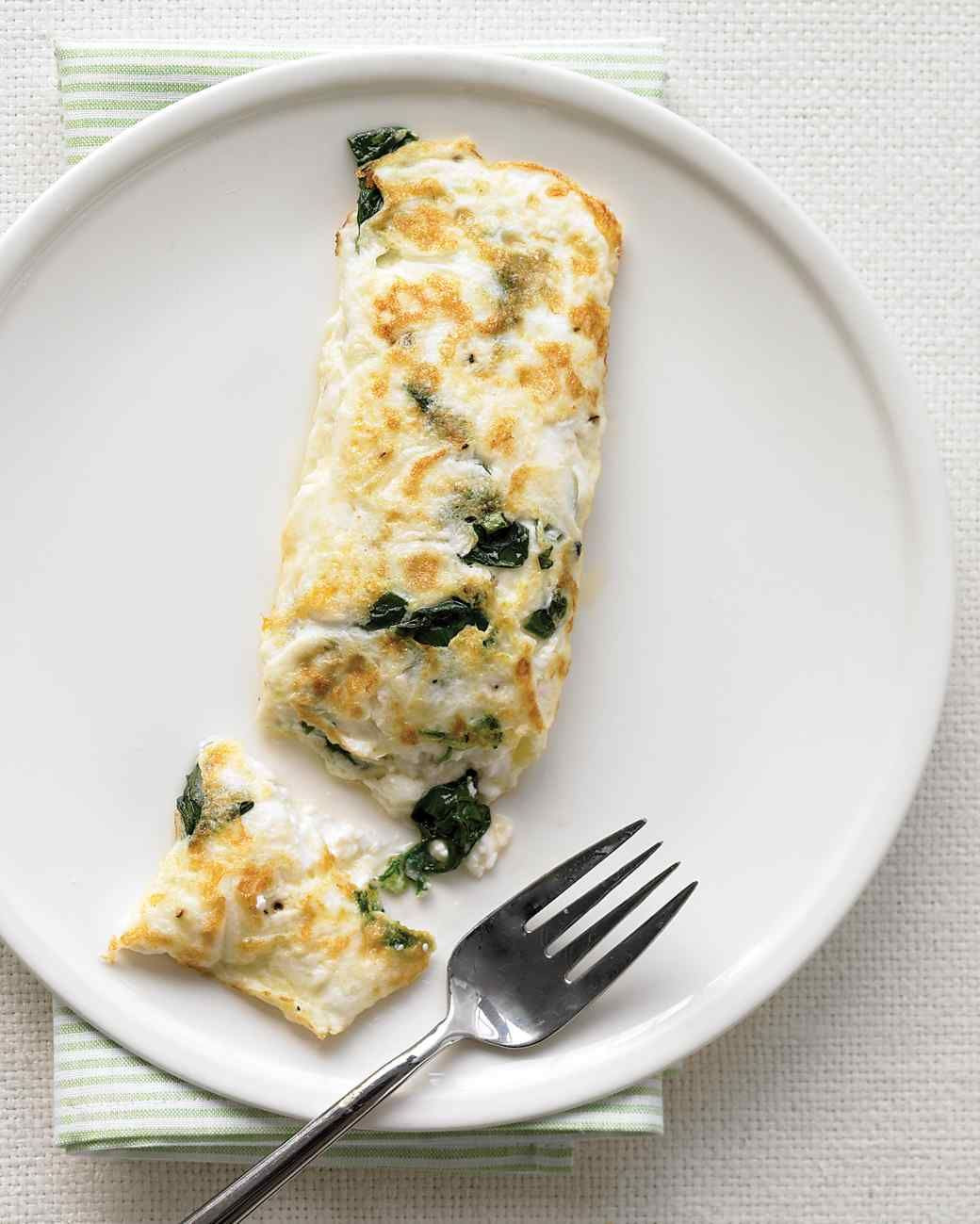 Healthy Low Cholesterol Breakfast
 Egg White Omelet with Spinach and Cottage Cheese