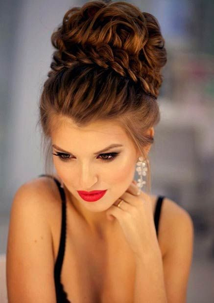 High Updo Hairstyle
 35 Gorgeous Updos for Bridesmaids