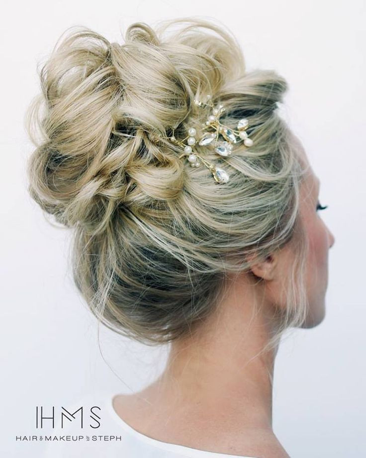 High Updo Hairstyle
 Best 25 High updo wedding ideas on Pinterest