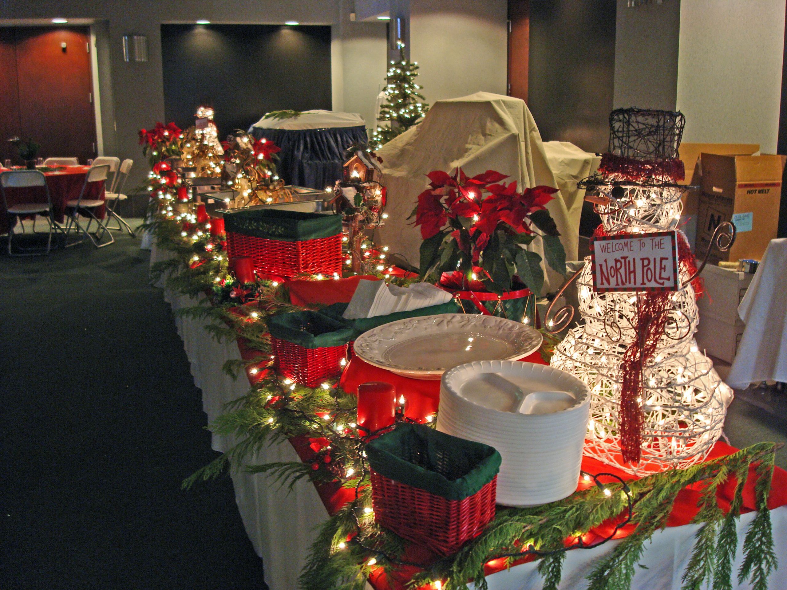 Holiday Party Catering Ideas
 Holiday Catering Menus for Thanksgiving & Christmas Dinners