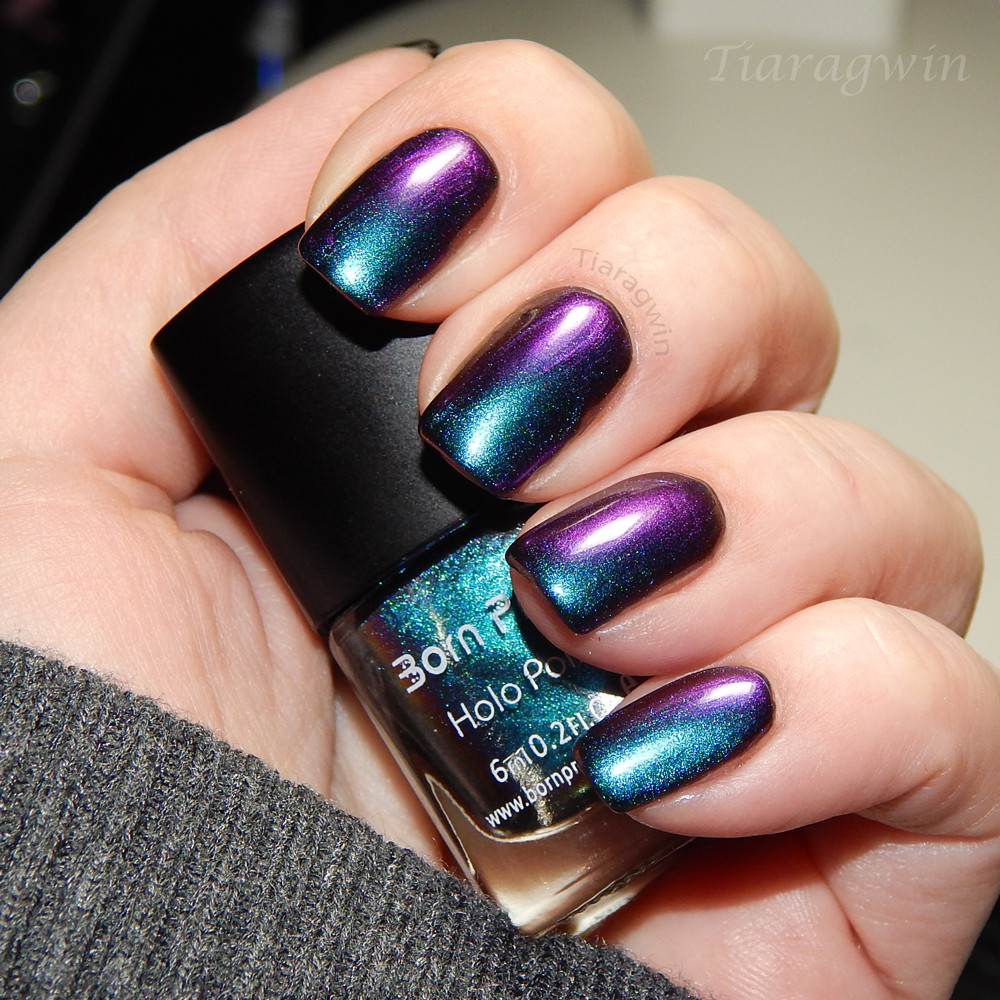 Holographic Nail Art
 Wow Them With Our Top 35 Holographic Nail Polish Options