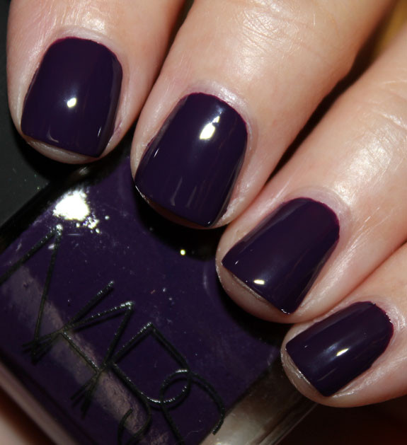 Hot Fall Nail Colors
 The Hottest Nail Polish Trends for Fall Style Motivation