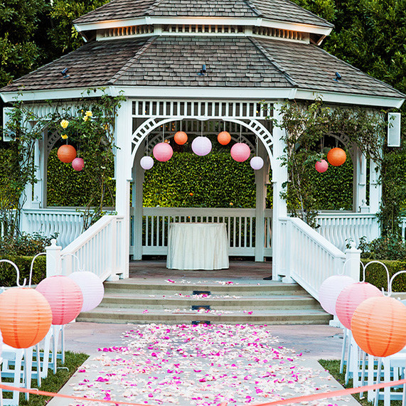 How To Decorate A Gazebo For A Wedding
 8 Ways to Decorate the Rose Court Garden Gazebo This