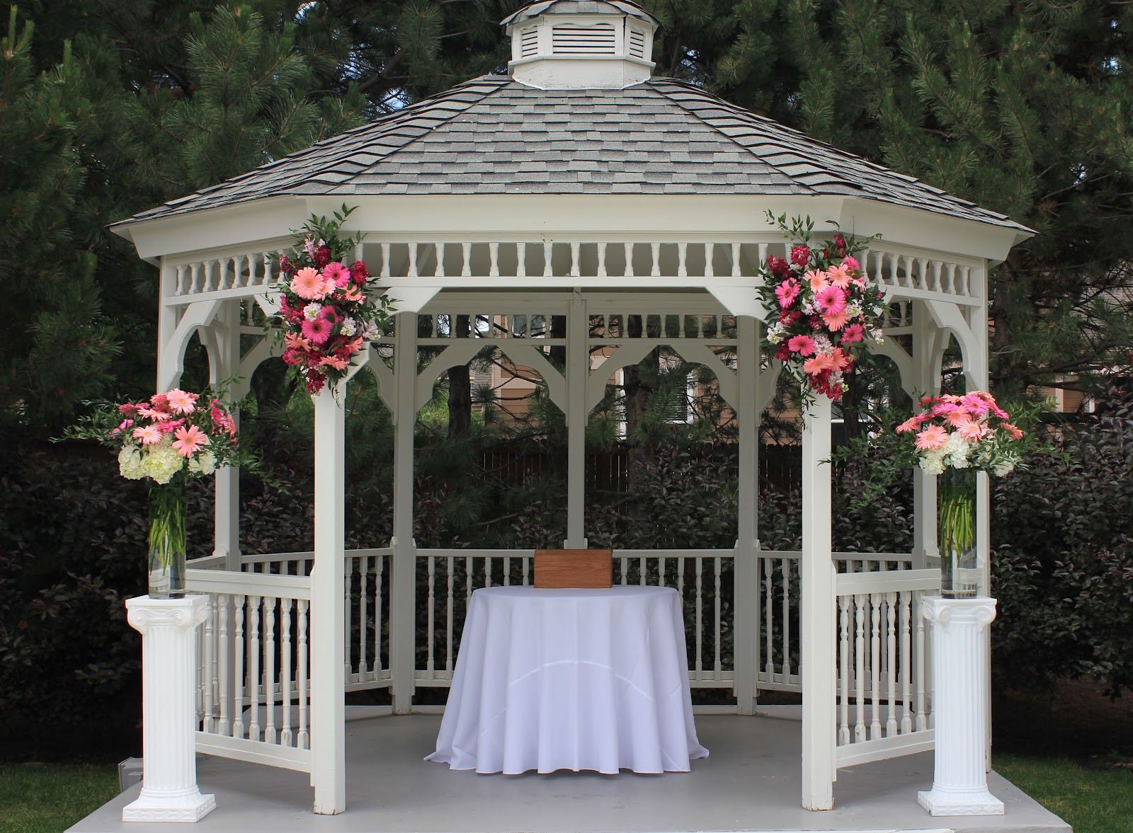 How To Decorate A Gazebo For A Wedding
 The Brilliant Blog Pink Chic