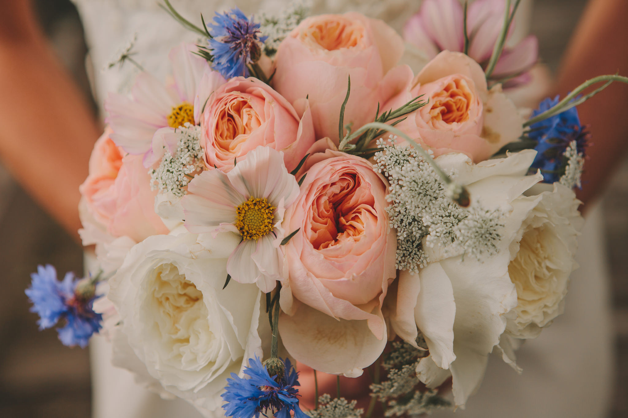 How To Diy Wedding Flowers
 DIY Wedding Bouquet Basics From Start To Finish