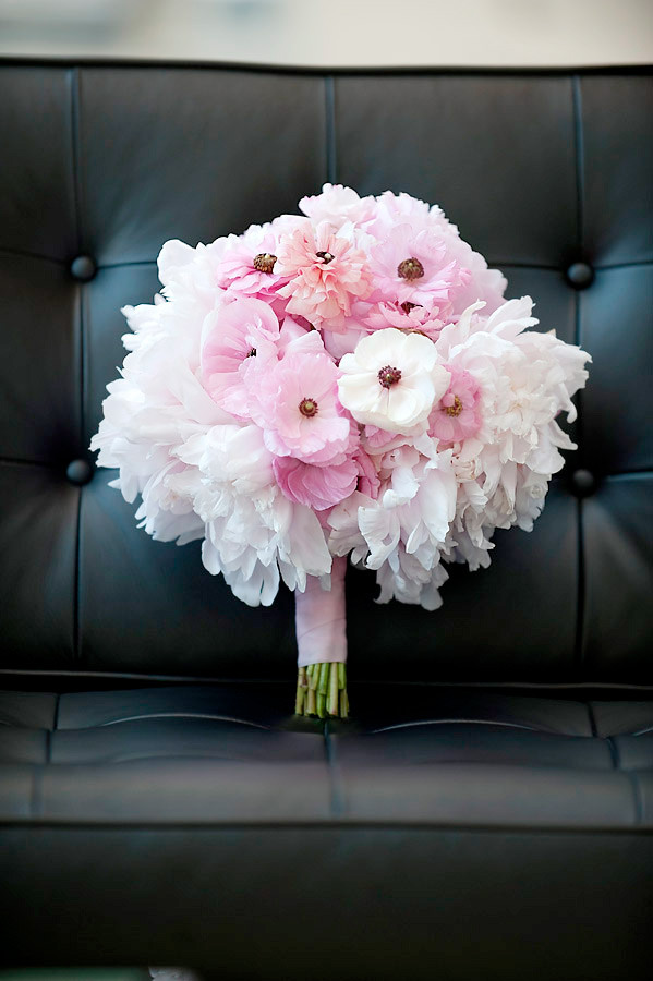 How To Diy Wedding Flowers
 Do It Yourself DIY Wedding Bouquet